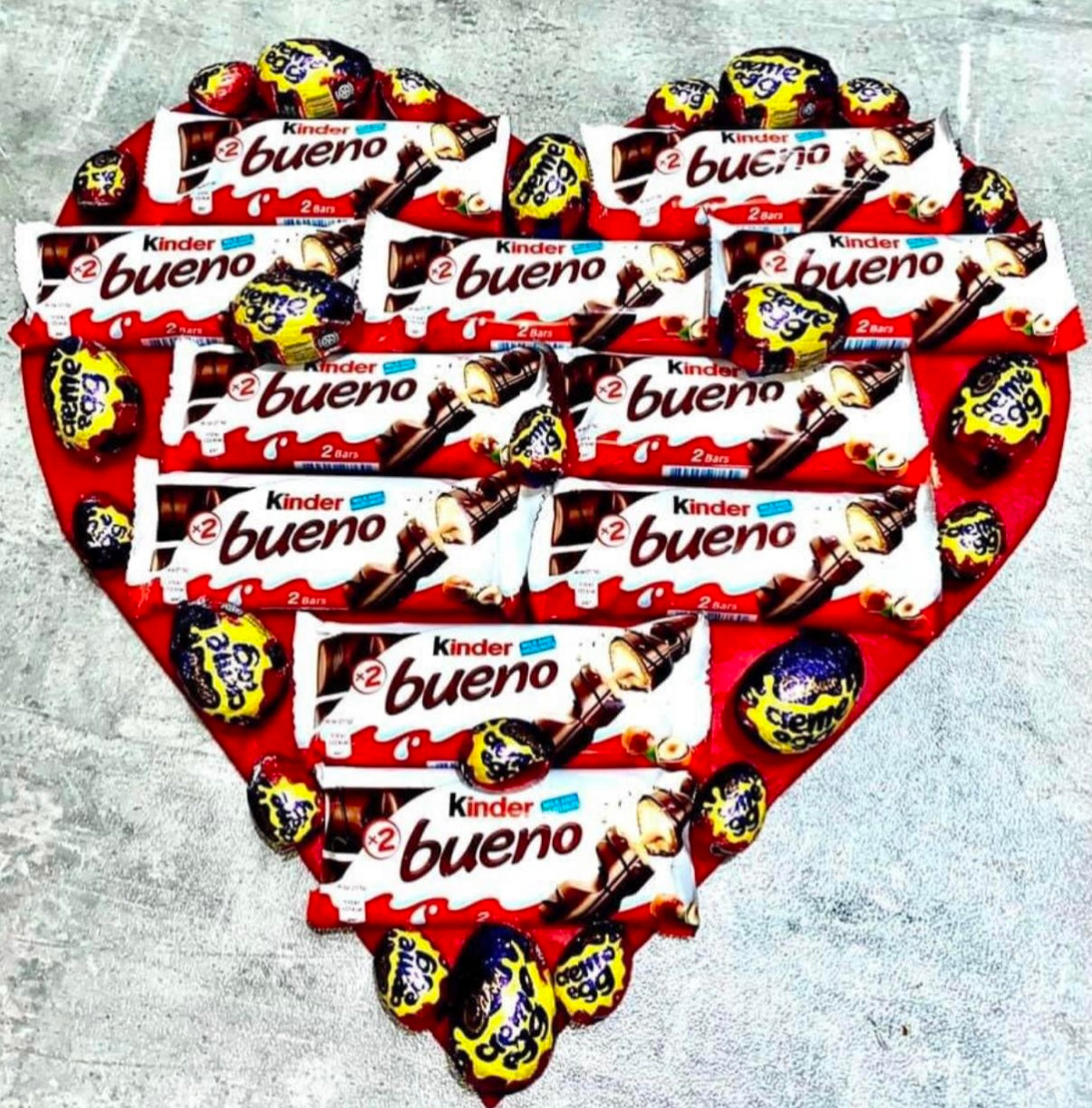 EXTRA LARGE Heart Chocolate Platter Kinder Creme Egg Bouquet Gift Sweet Birthday Valentine’s  Mother’s Father’s Day Dad Christmas Hamper