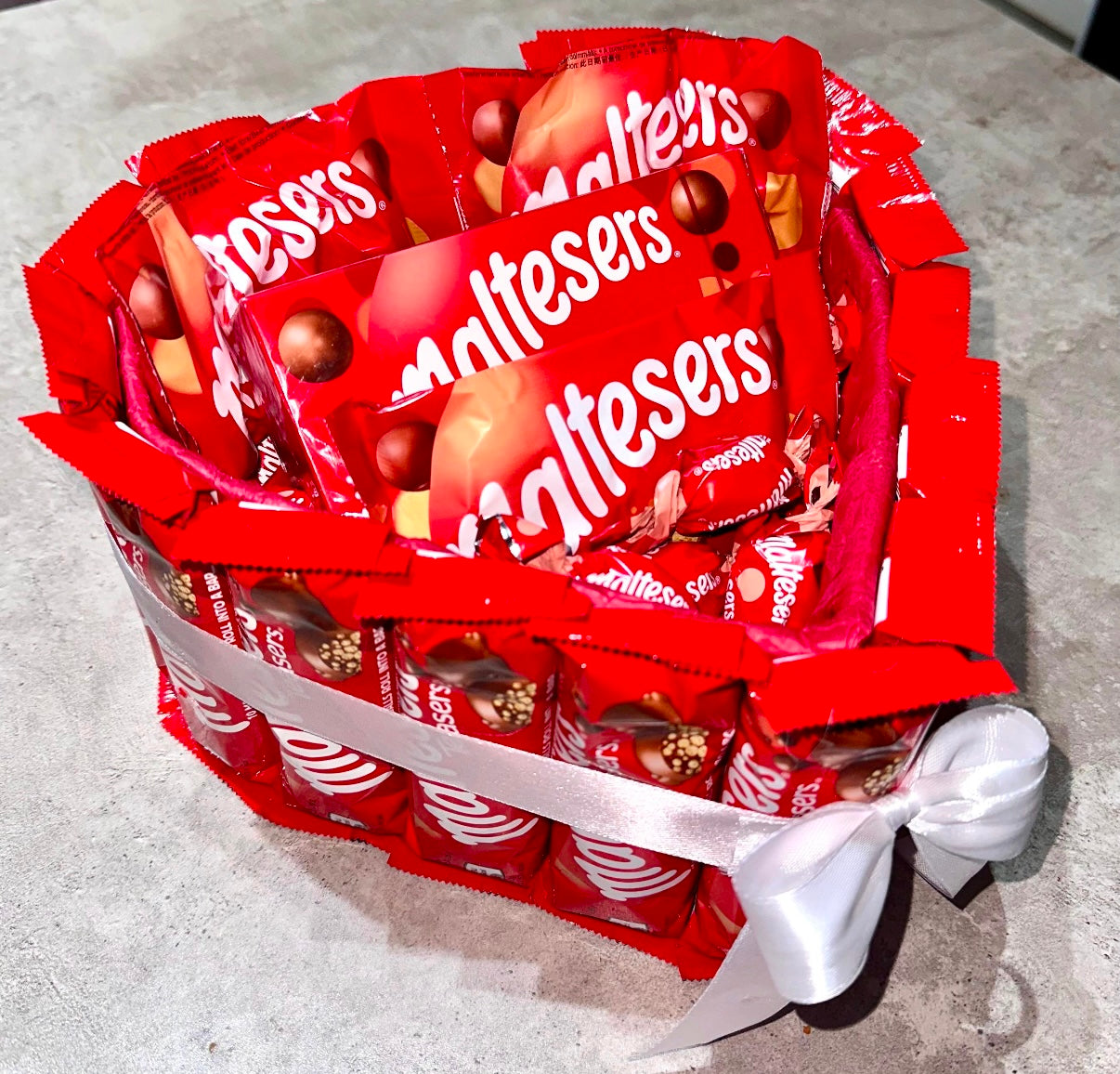Chocolate Maltesers Bar Bag Heart Bouquet Gift Hamper valentines Day Birthday Him Her Anniversary Chocolates Bow 3D Fathers Day Dad Grandad